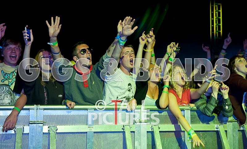 Guernsey Festival Scene-82 - THE GUERNSEY FESTIVAL ATMOSPHERE AND SCENE