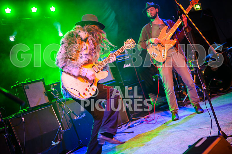 The Recks-870 - THE RECKS