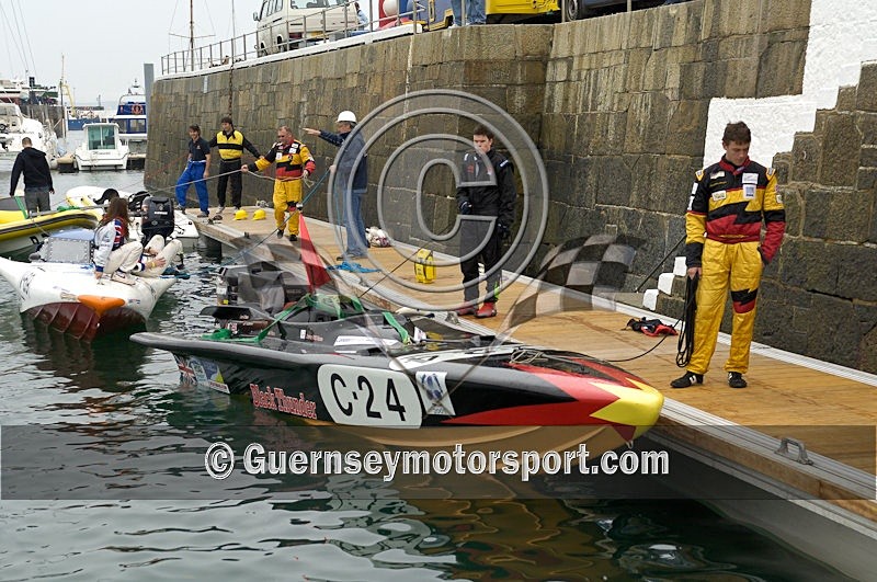 Marina_3 - POWERBOAT RACING 2006