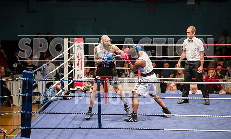 BOUT-13 - Oblie Botchway v Lewis Oakford-16 - BOUT-13 - Oblie Botchway v Lewis Oakford