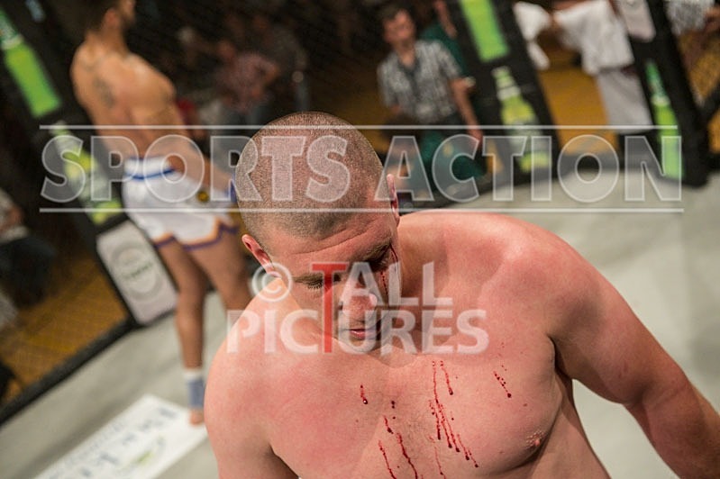 Lock-in Guernsey_2013_Bout-11-7 - BOUT-11