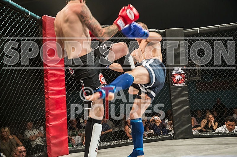 Cage Fighting_2012_Bout 5-7 - BOUT-5