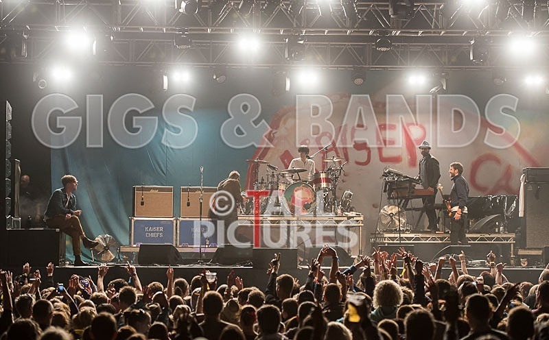 Kaiser Chiefs-6 - KAISER CHIEFS