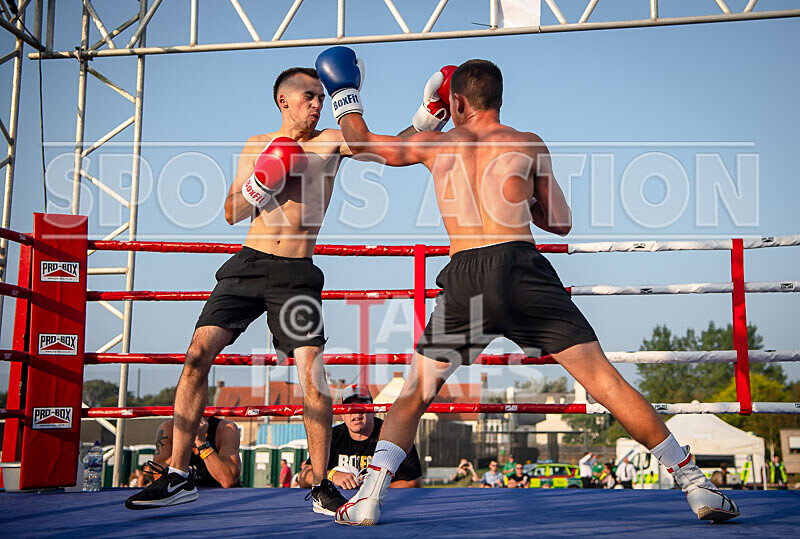 BOUT 10 - Myles -Dangerous- Duquemin v Jordan -the Rookie- Redwood-6 - BOUT 10 - Myles 'Dangerous' Duquemin v Jordan 'the Rookie' Redwood