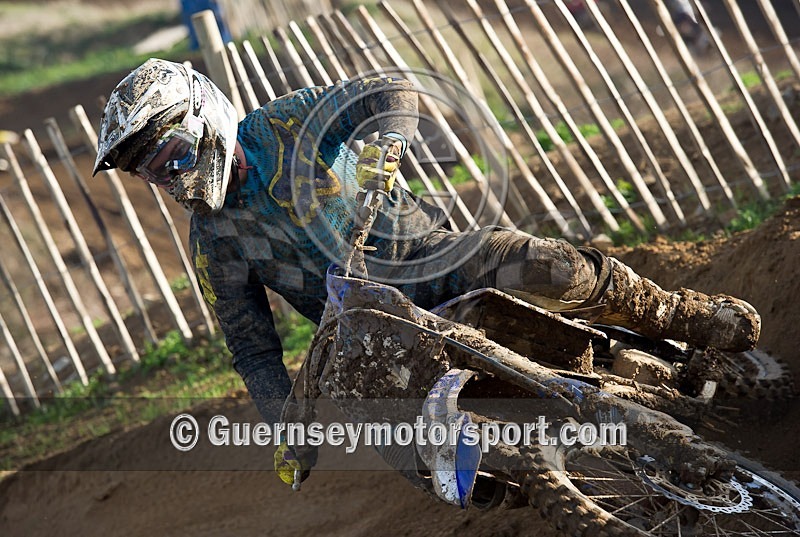 Moto-X_12-11-11-60 - MOTO-X_12-11-2011