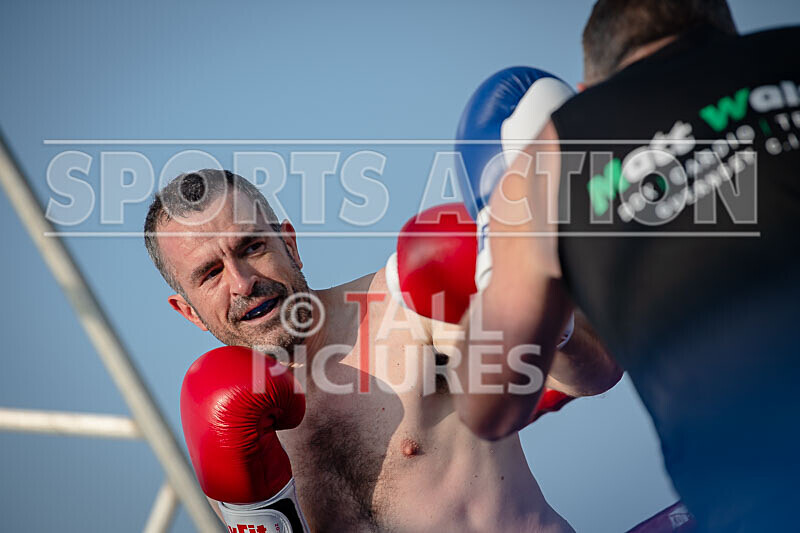 BOUT 8 - Roland -the Doc- Archer v -Dangerous- Trevor Morris-6 - BOUT 8 - Roland 'the Doc' Archer v 'Dangerous' Trevor Morris