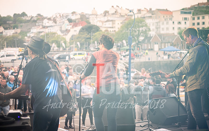 Space Pirates of Rocquaine-64 - SPACE PIRATES OF ROCQUAINE