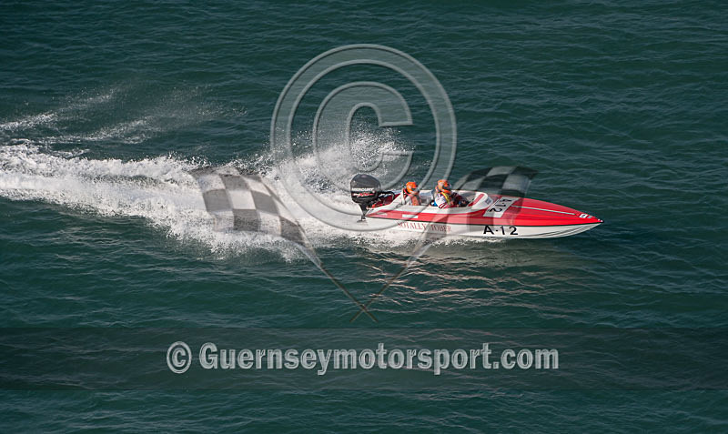 Worlds Powerboats_2014_Race-1-57 - UIM CLASS 3A & 3B WORLD OFFSHORE CHAMPIONSHIP_RACE-1