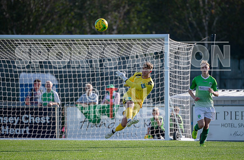 GFC v Hastings United 2018-24 - GUERNSEY FC v HASTINGS UNITED