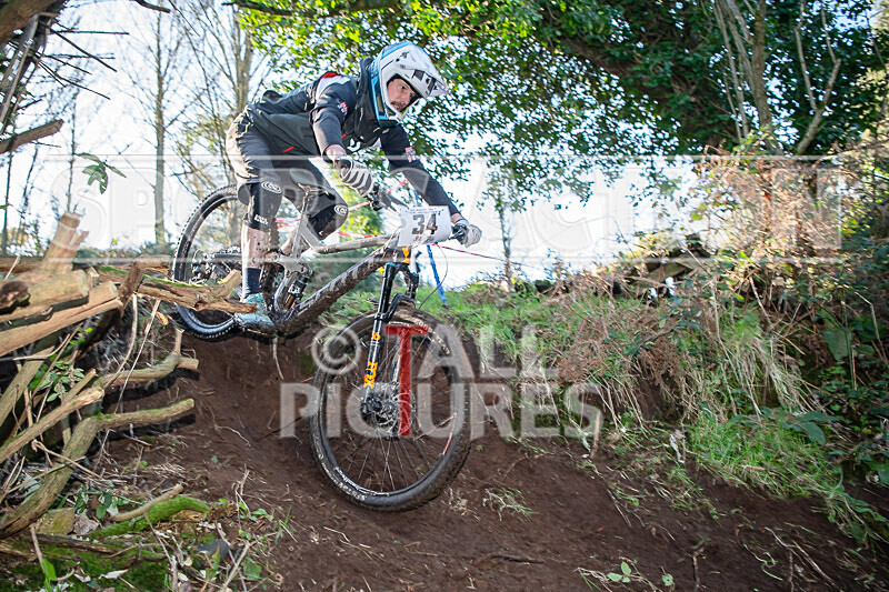 MTB Downhill_19-01-2020-113 - MTB WINTER DOWNHILL 2020_ROUND-2