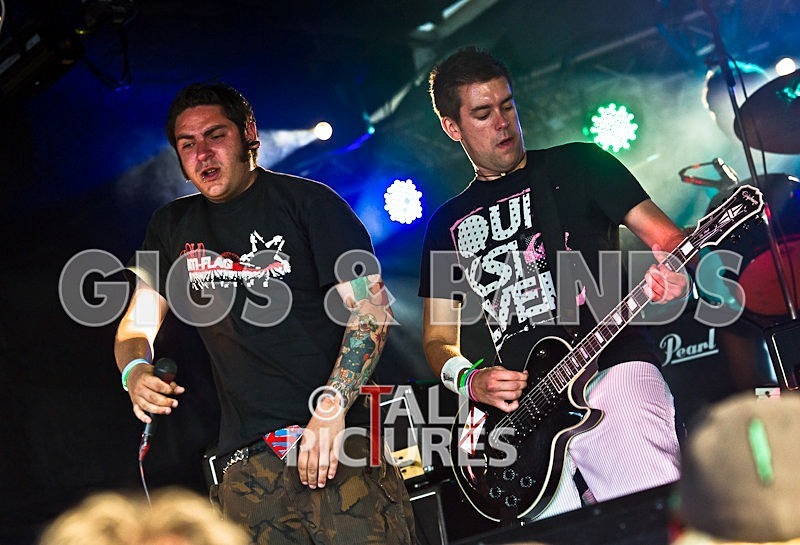 Hold your Fire-10 - HOLD YOUR FIRE