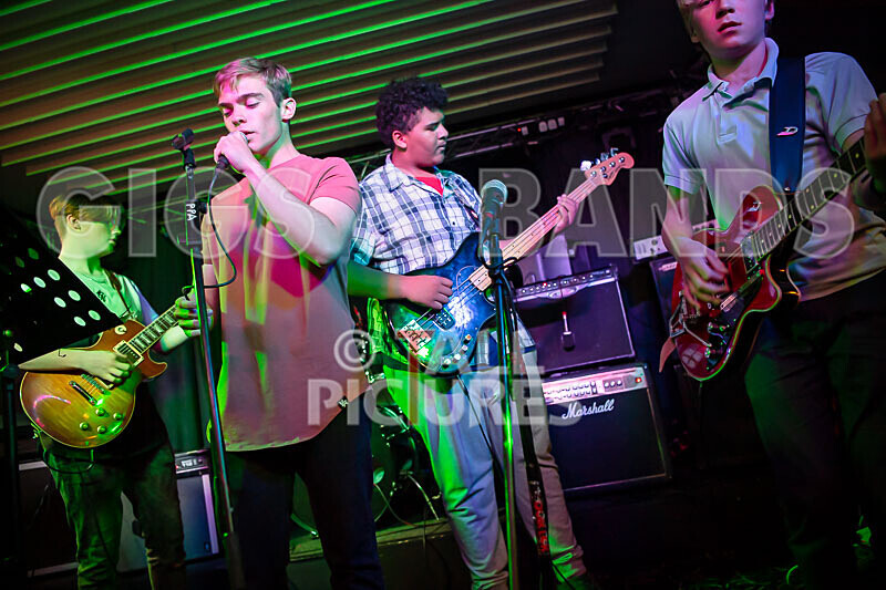 Motionless-70 - MOTIONLESS