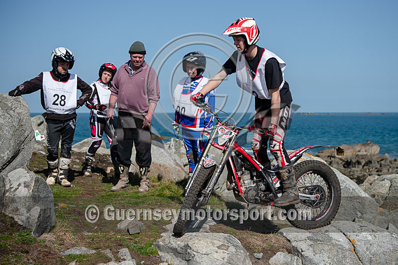 2-Day Trials 2019-33 - TWO-DAY TRIALS MEETING 2019