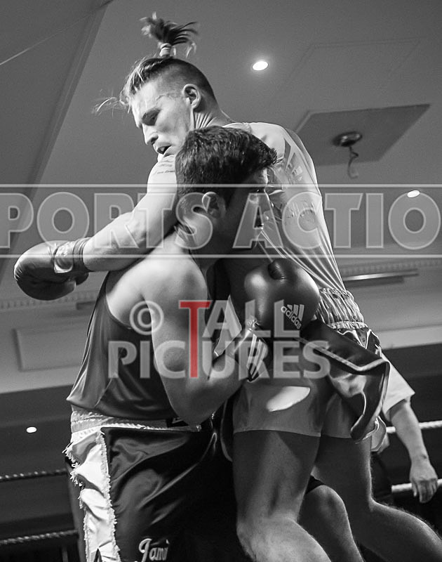 Bout 11_James Woolnough v Jamie Evans-13 - BOUT 11_James Woolnough v Jamie Evans