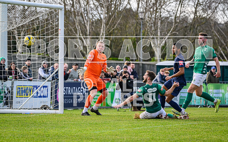 GFC v Binfield FC-19 - GFC v BINFIELD FC