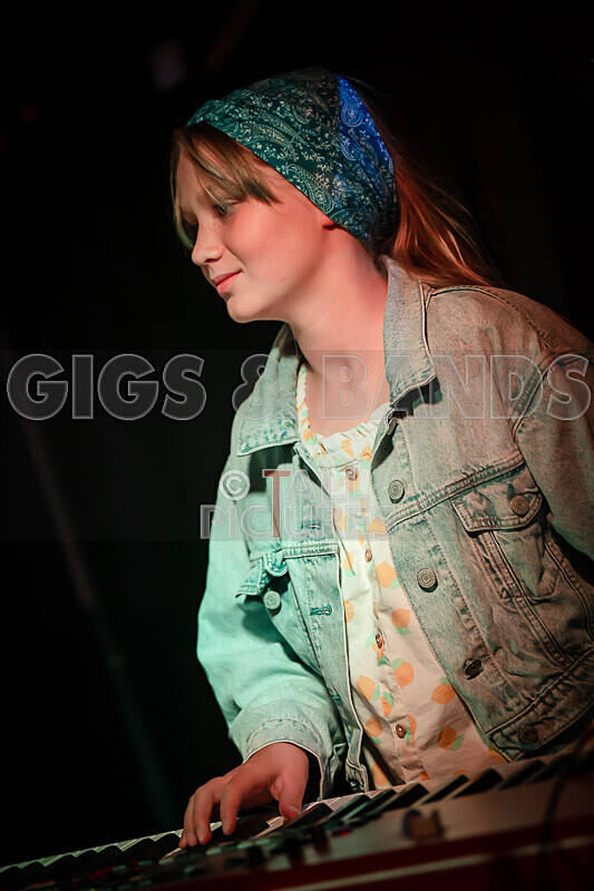 Hunting for Flames-3 - HUNTING FOR FLAMES