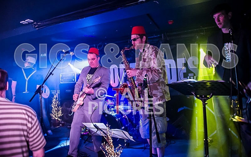 Sons of the Desert-179 - SONS OF THE DESERT