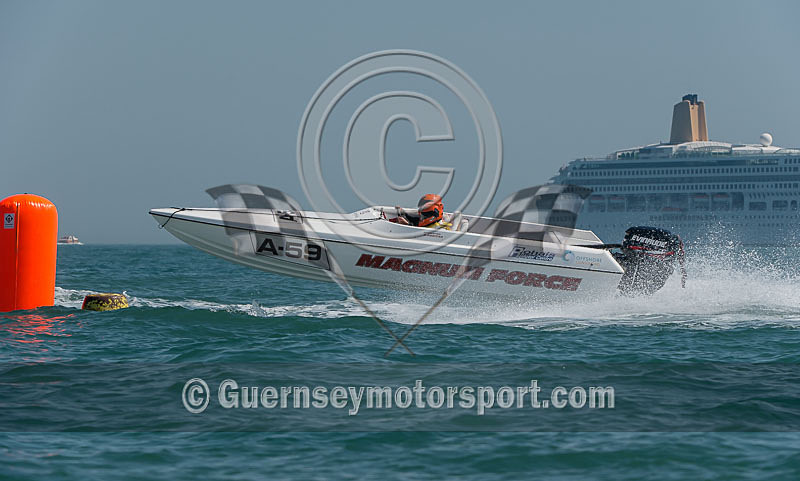 Powerboat Racing_18-05-2014-52 - RACE-4 FERMAIN/FERRIERE