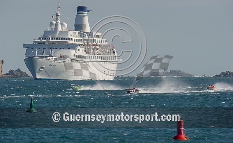 Powerboat Race_25-08-2013-93 - RACE-11 NORTH BEACH