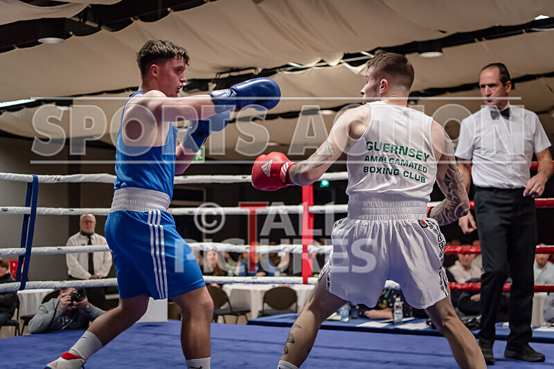 BOUT 7 - Scott Little v Ethan Jones-40 - BOUT 7 - Scott Little v Ethan Jones