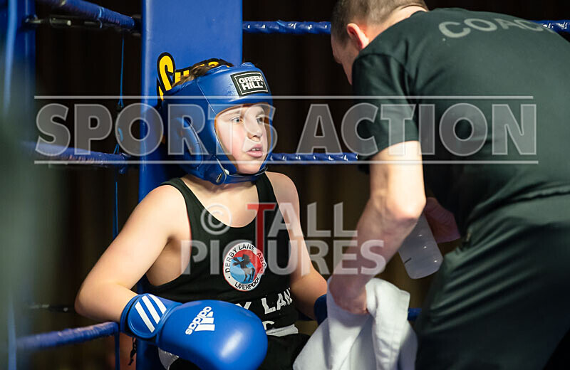 BOUT-2- Xabie Marsh v Anthoney Cowley-19 - BOUT-2_Xabie Marsh v Anthoney Cowley