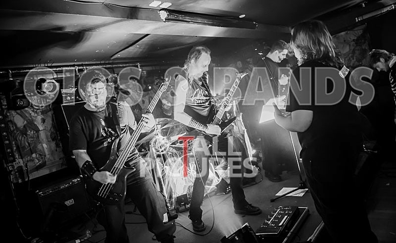 Darker Shores-31 - DARKER SHORES