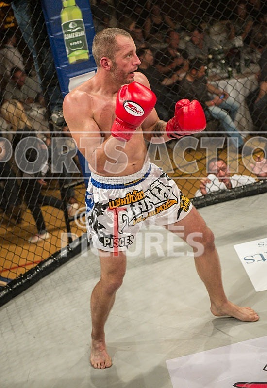 Lock-in Guernsey_2013_Bout-8-30 - BOUT-8