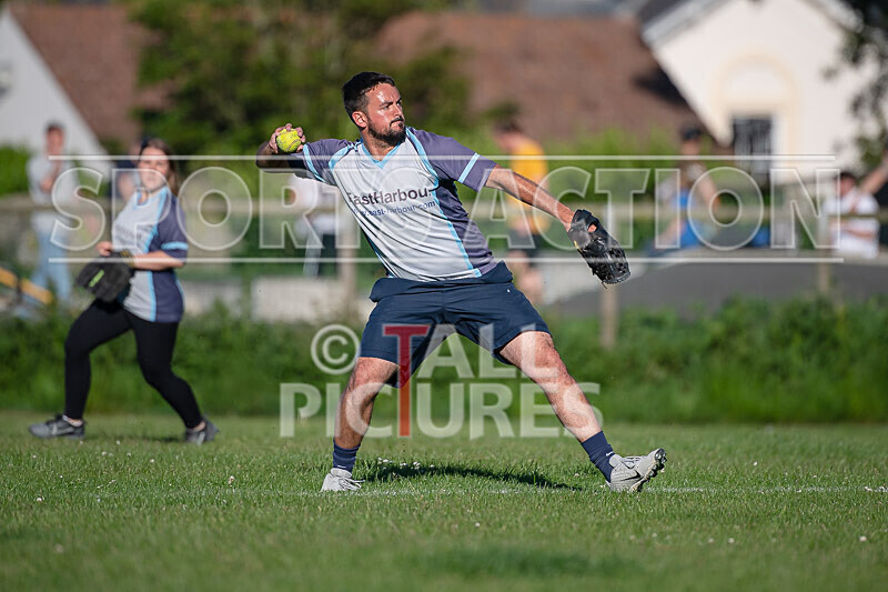 Softball_Rookies v Buccaneers-36 - ROOKIES v BUCCANEERS
