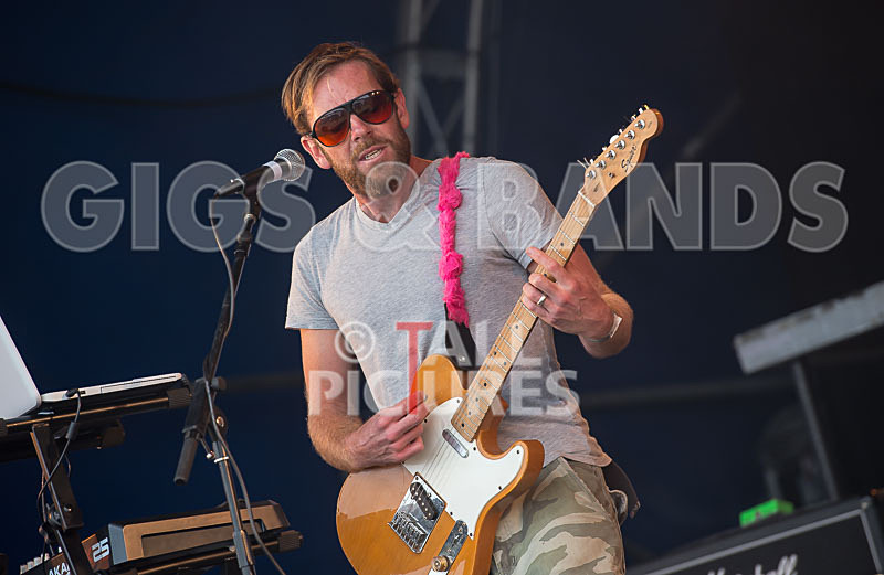 The Devil The Deep-6 - THE DEVIL AND THE DEEP