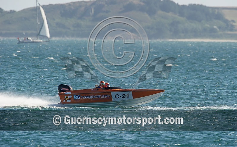 Powerboat Race_25-08-2013-15 - RACE-11 NORTH BEACH