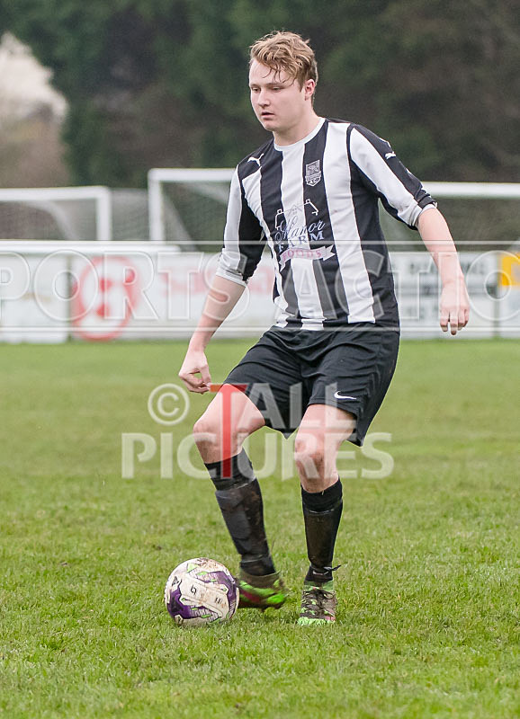 Rising Bet v Manor Farm Saints-5 - RISING BET v MANOR FARM SAINTS