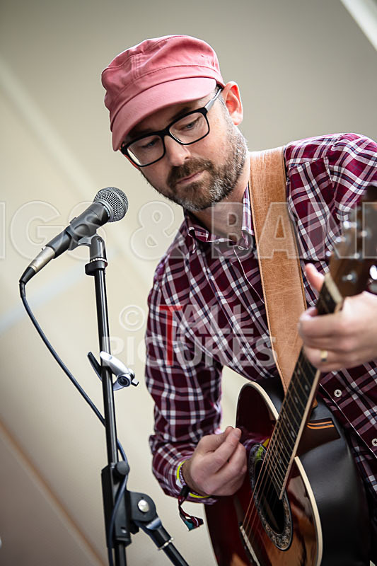 The Button Pushers-3 - THE ACOUSTIC CAFE