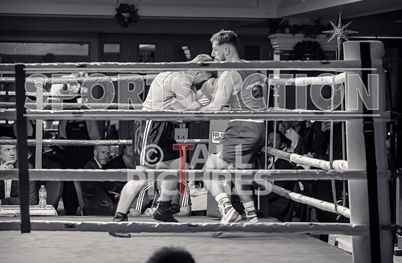 BOUT- 9_Daniel Du Four v Liam Collier-52 - BOUT- 9_Daniel Du Four v Liam Collier