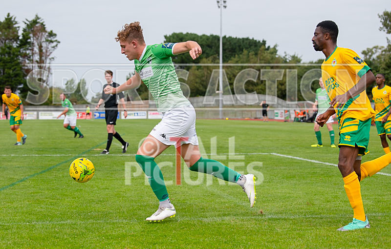 Guernsey FC v Ashford United-32 - GUERNSEY FC v ASHFORD UNITED