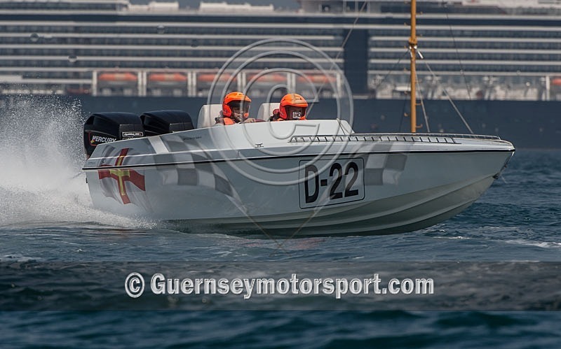 Powerboats_2013_Race-3-79 - RACE-3 LOWER HEADS