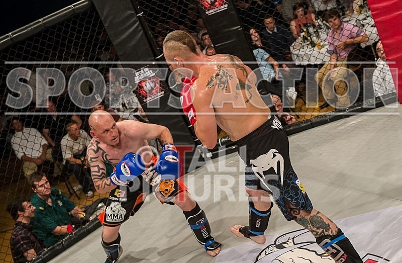 Cage Fighting_2012_Bout 10-53 - BOUT-10