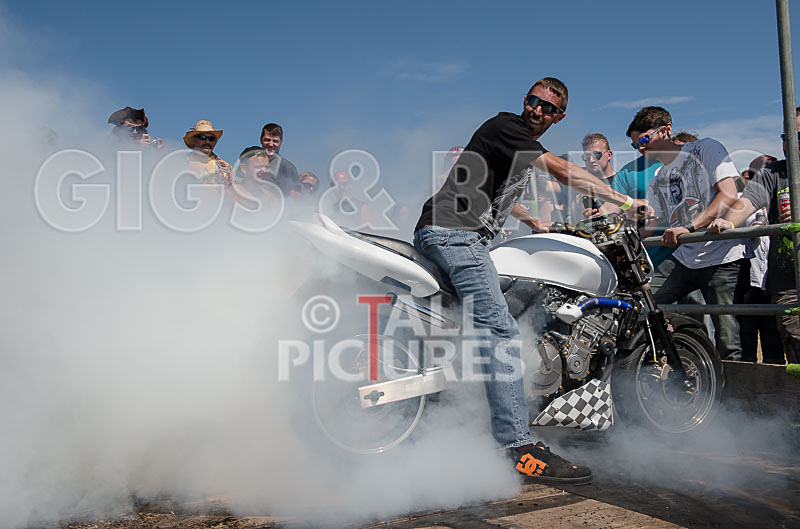 Chaos 2014_Burn-out-9 - BURN-OUTS - TATTOOS & CHILLI