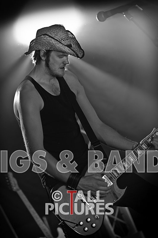 Teaspoonriverneck-137 - TEASPOONRIVERNECK