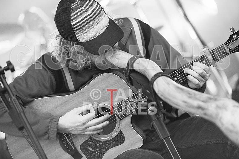 Buffalo Huddleston-321 - BUFFALO HUDDLESTON