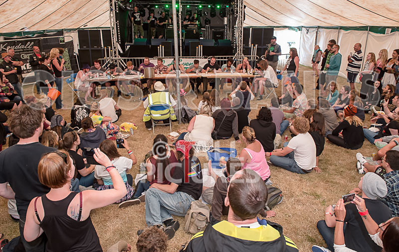 Chilli Eating_2015-11 - TRIKE, CHILLI & TUG OF WAR