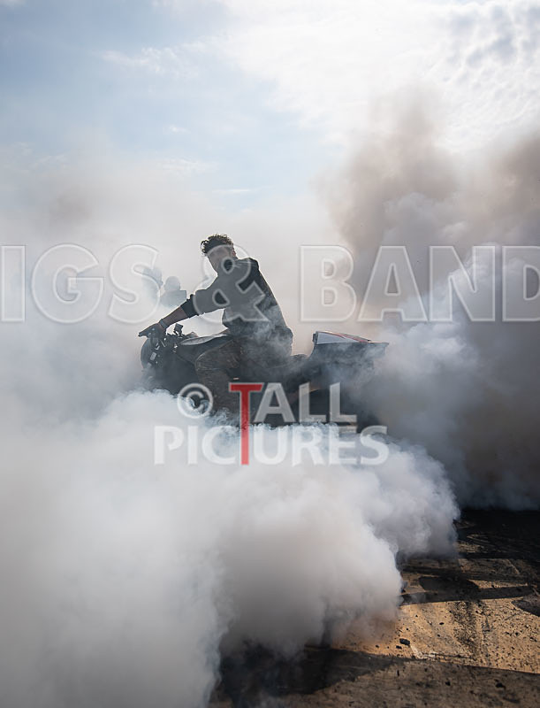 Chaos 2018 Burn-outs-1 - GREENMAN CHAOS 2018 BURN-OUTS