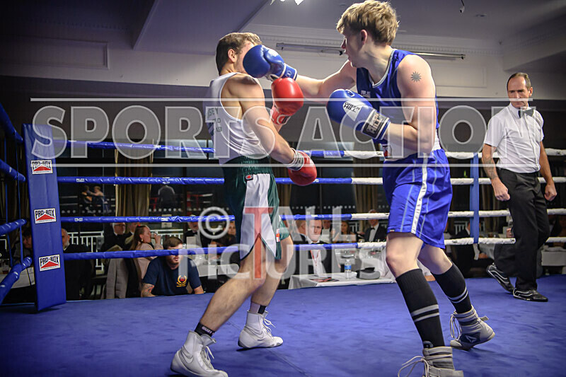BOUT 5- Martin Kublickis v Robbie Chipcase-32 - BOUT 5 - Martin Kublickis v Robbie Chipcase
