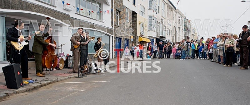 Lib Day08-108 - 2008 DAYTIME ATMOSPHERE