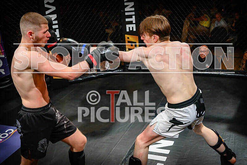 BOUT- 3 - Jack Migasuik v Hugo Birch-42 - BOUT: 3 - Jack Migasuik v Hugo Birch