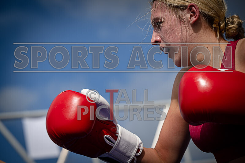 BOUT 5- Leonie Chardonnay Pike v Ellie Rocky Robinson-46 - BOUT 5- Leonie 'Chardonnay' Pike v Ellie 'Rocky' Robinson