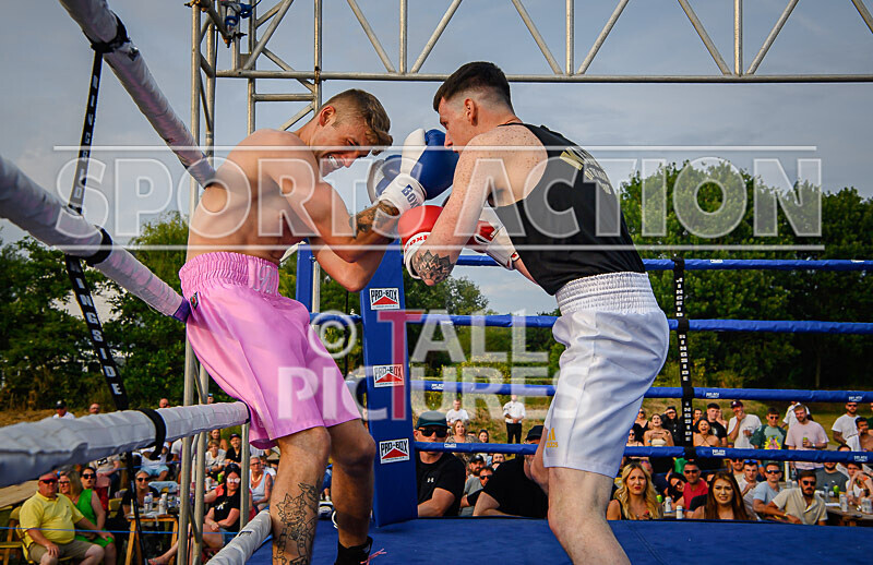 BOUT 11 - Raging Bull Jay Rive v Reece the Bomber Blondel-85 - BOUT 11 - 'Raging Bull' Jay Rive v Reece 'the Bomber' Blondel