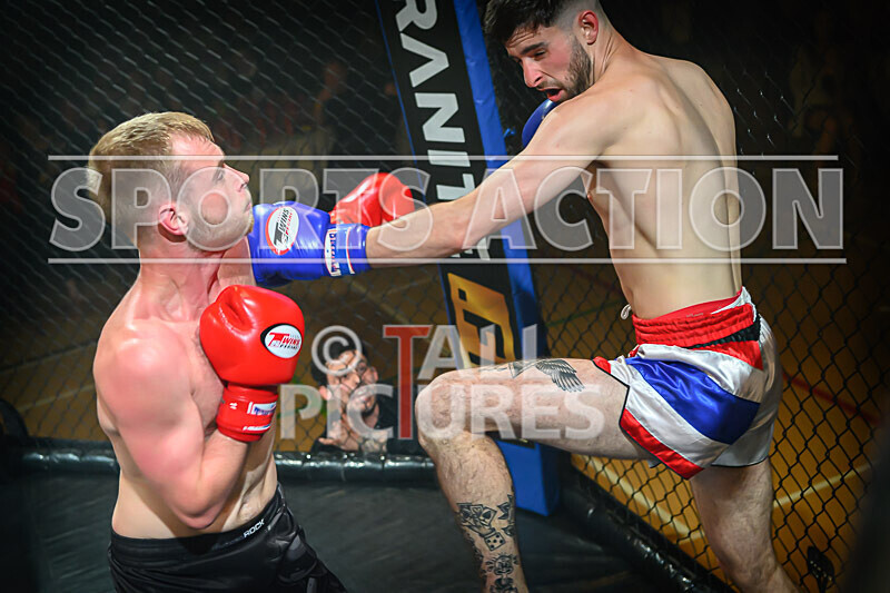 BOUT- 8 Lewis Bentley v Luke OConnor-18 - BOUT 8 - Lewis Bentley v Luke O'Connor