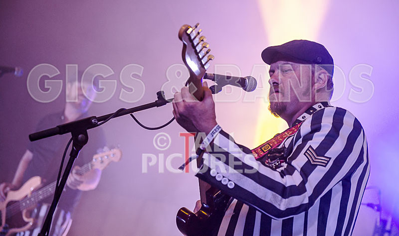 The Smooth Hounds-4 - THE SMOOTH HOUNDS