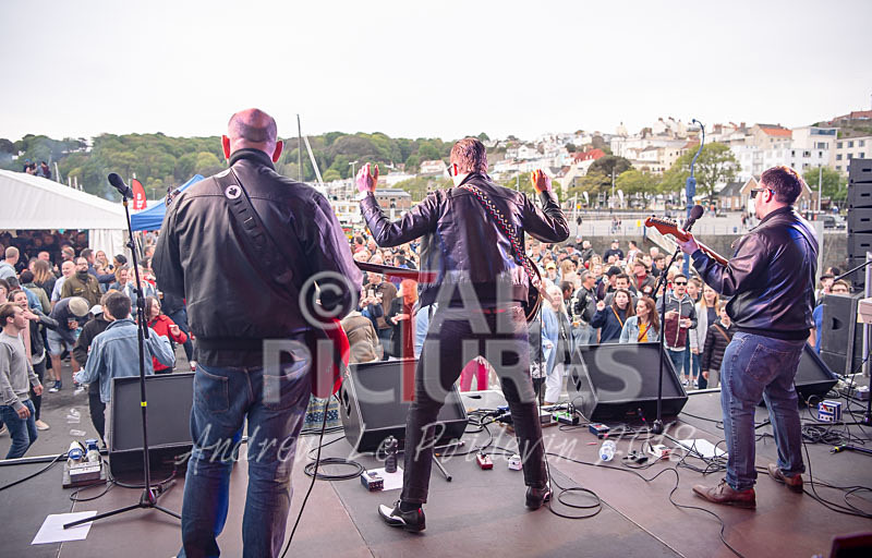 Matt Bonneville  the Cage Shakers-47 - MATT BONNEVILLE & THE CAGE SHAKERS