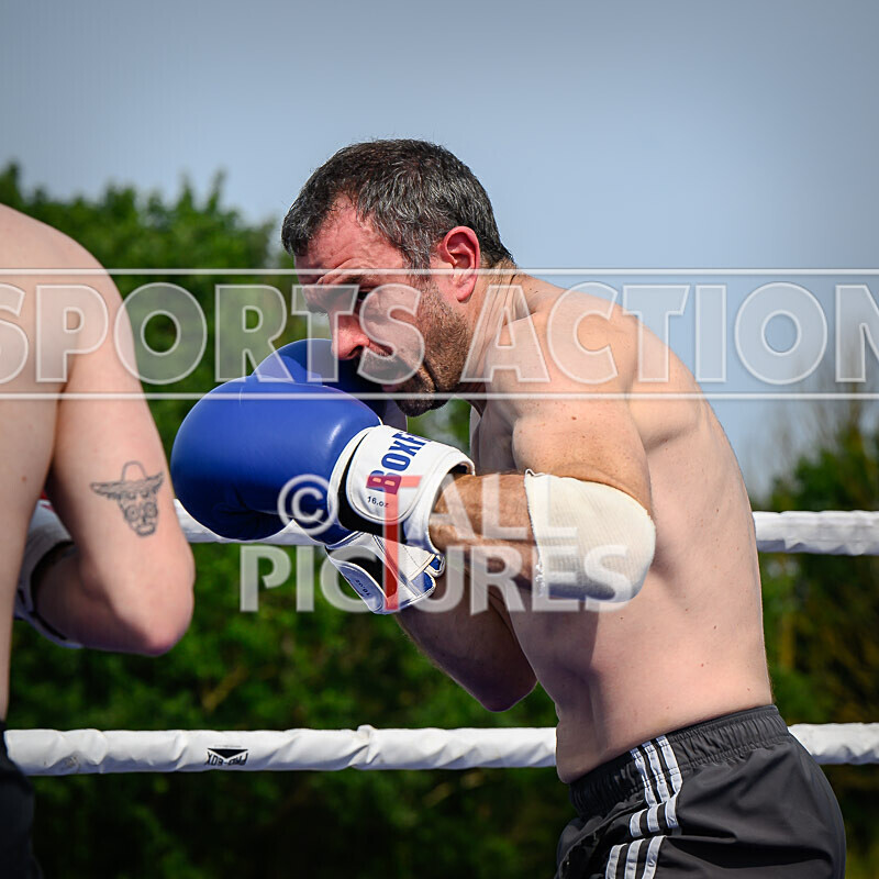 BOUT 2 - Roland 30 Seconds Archer v Sam Heart Breaker Catto-16 - BOUT 2 - Roland '30 Seconds' Archer v Sam 'Heart Breaker' Catto